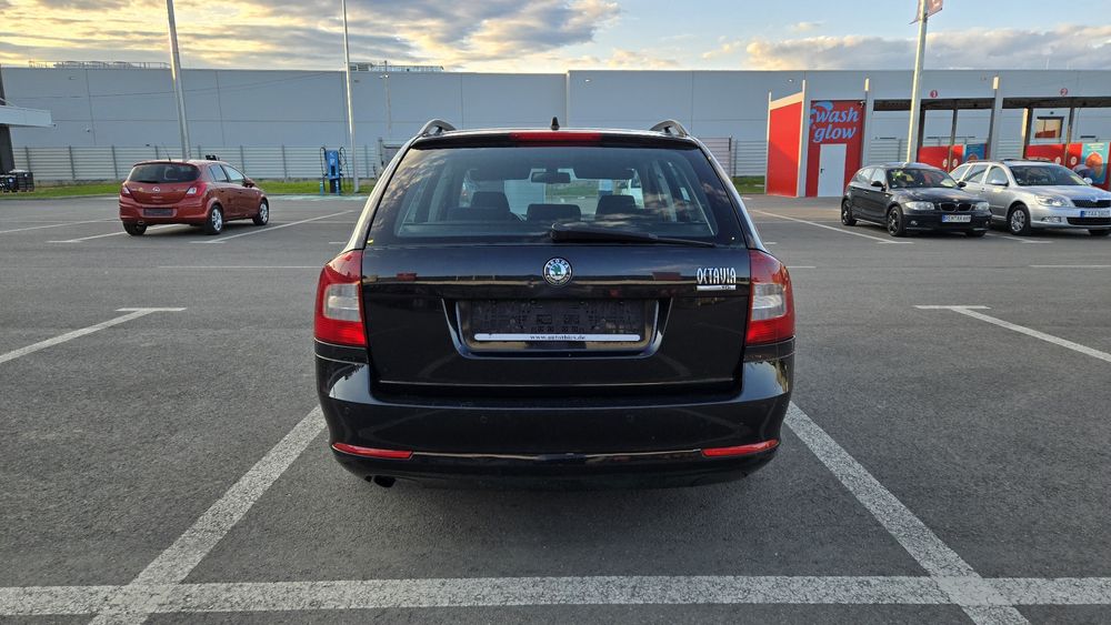 Skoda Octavia 2010 euro5 1.6 diesel manuală import Germania