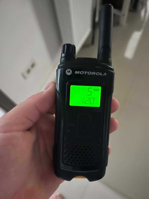 Stație radio Motorola XT180 PMR446 – Funcțională