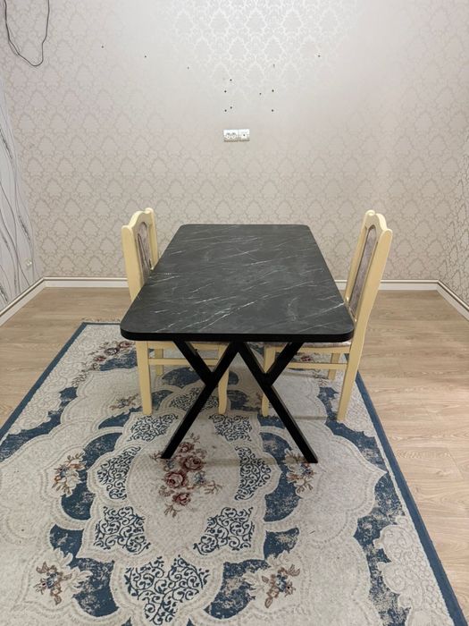 Продам стол для зала ,для кухни!!!