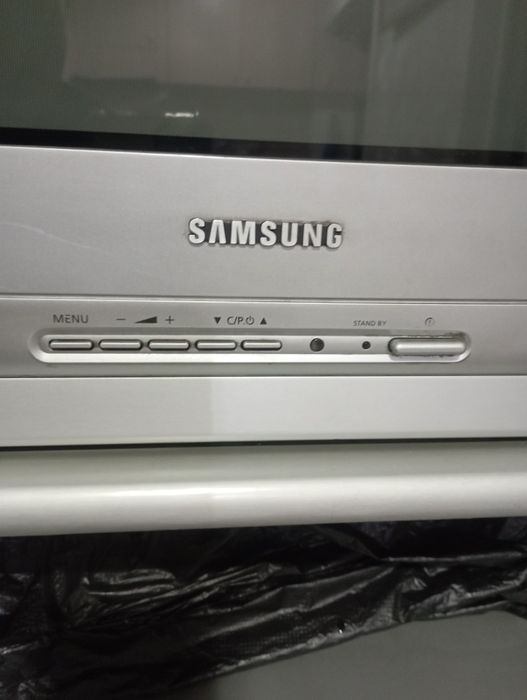 SAMSUNG телвизор