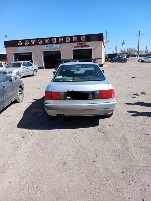 Ауди б4 Срочно продам