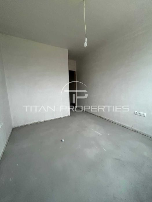 Продава се Тристаен апартамент в Пловдив, Кършияка - 103 кв.м за 752 €/кв.м - Снимка #1