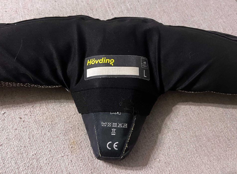 Casca airbag bicicleta Hovding 1.0 marime L 52 59 cm