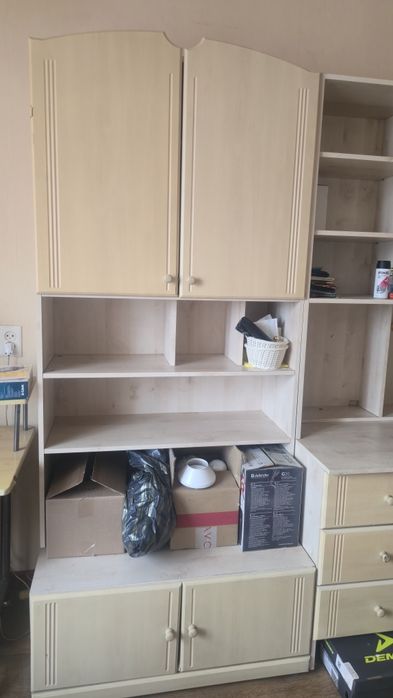 Продам стенку 30000