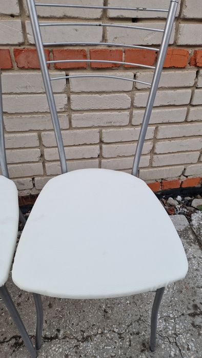 Продам кухонные стулья