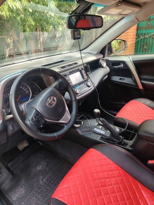 Rav 4      2014г