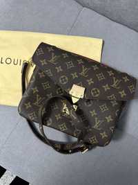 Geanta Louis Vuitton Vintage CROSSBODY rotunda Monogram RARA Ramnicu Valcea  •