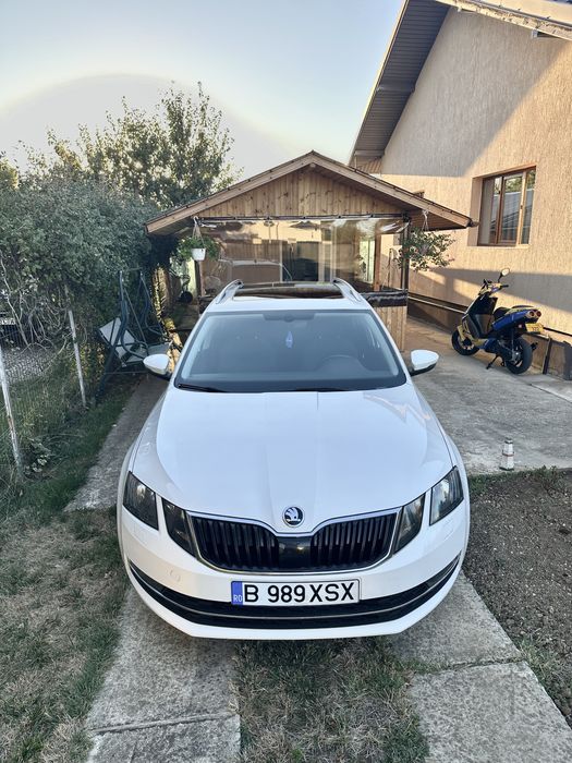 Skoda Octavia 2l DSG7 Panoramic