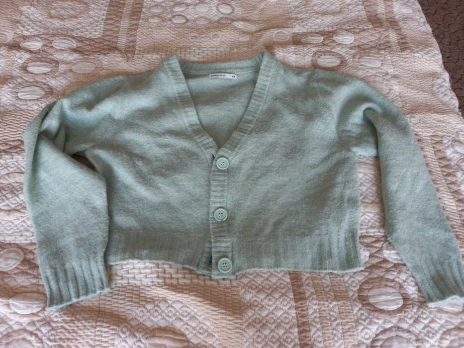 Продавам дрехи 11-13 г.