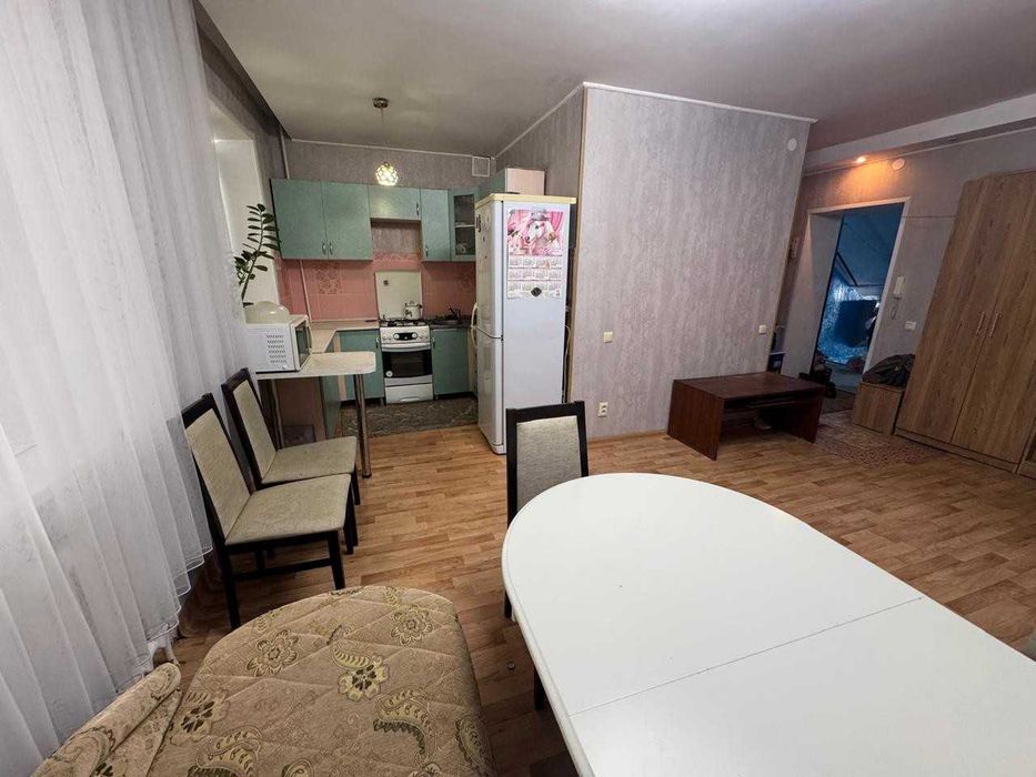Продажа 3-комнатной квартиры  бородина 217а