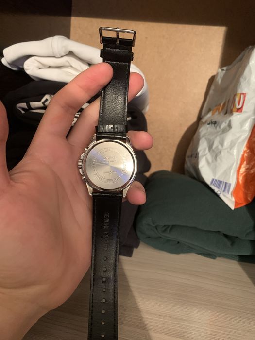 Продам часы Casio