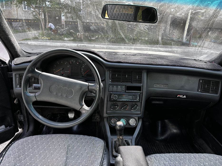 Продаю audi 80 b3 1.8 mono торг