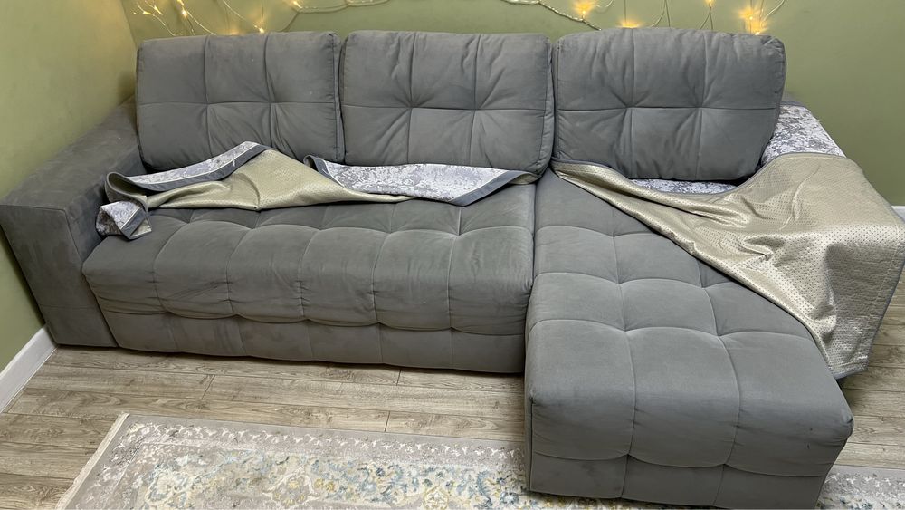 Продам Диван угловой