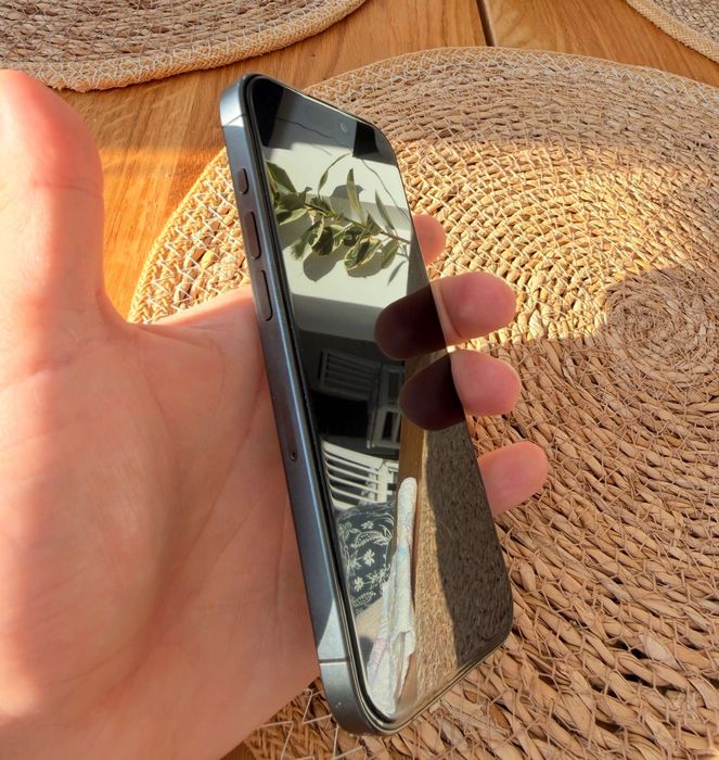 iPhone 15 Pro 256GB - GARANTIE