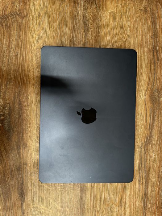 MacBook Air 13.6 m2 8/256