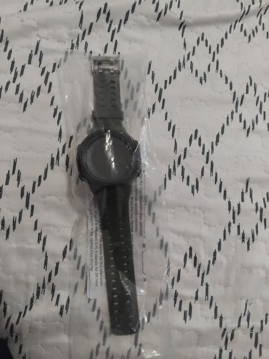 Электронные новые часы