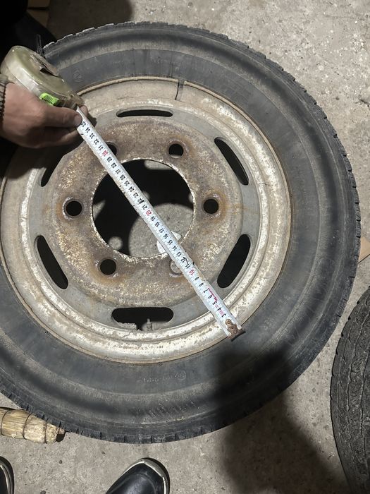 Продам запаска в хорошом состояние