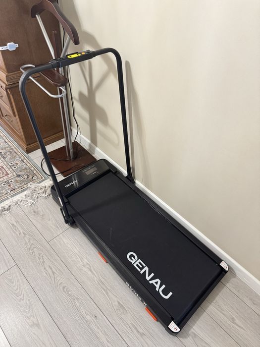 Беговая дорожка GENAU Stride X