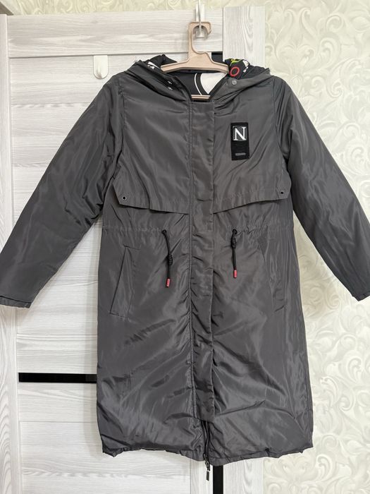 Продается двухсторонняя зимняя, удлиненная куртка