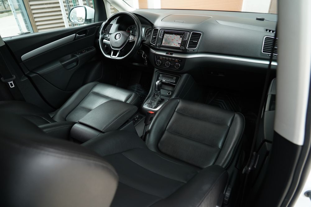 Vw Sharan Highline 7Locuri 2016 2.0Diesel 150cp Euro 6 / Garantie 2 Ani motor cutie  / Rate Doar cu Buletinul / Revizie ulei filtre gratuit