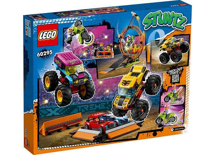 LEGO City - Stunt Show Arena (60295) - set complet + figurina surpriza bonus