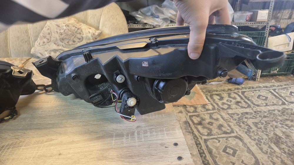 Тунинг Фарове за Опел Астра J комби 2009- 2015г