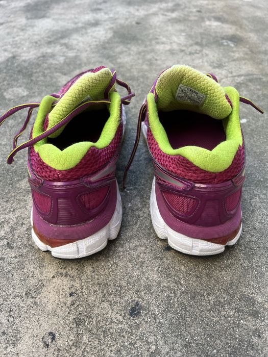 дамски маратонки Asics оригинални 39