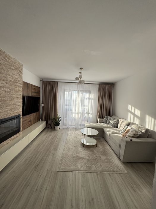 Direct proprietar - Apartamant cu 3 camere