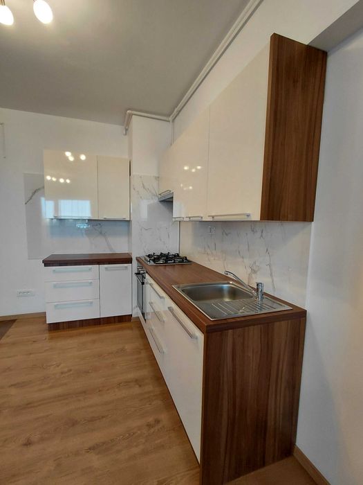Proprietar: Vand Apartament 2 camere, 48 mp, balcon 10 mp, parcare subterană Calea Torontalului (Campeador, lângă Vox)