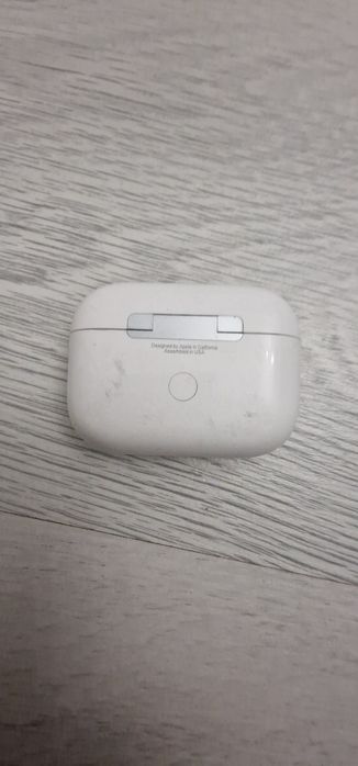 Airpods pro  ...
