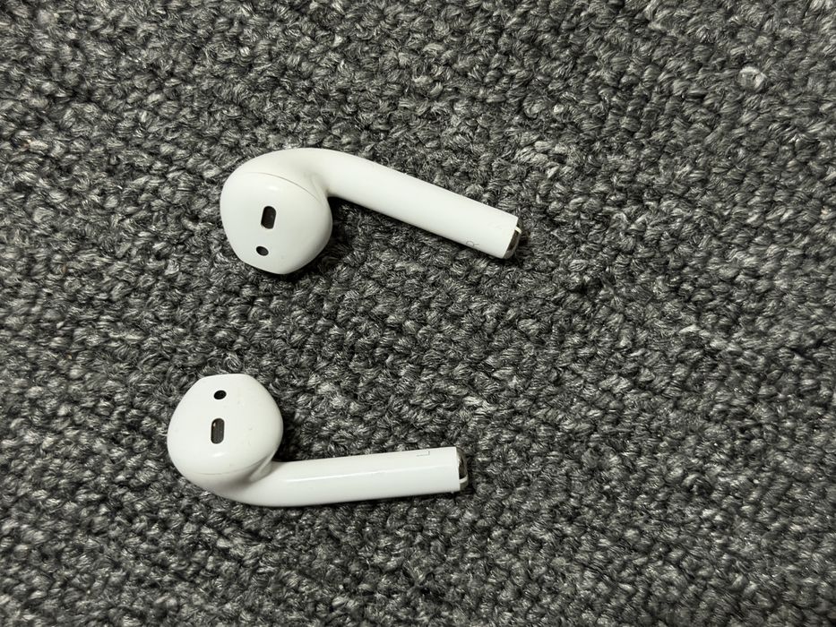 Casti air pods 2