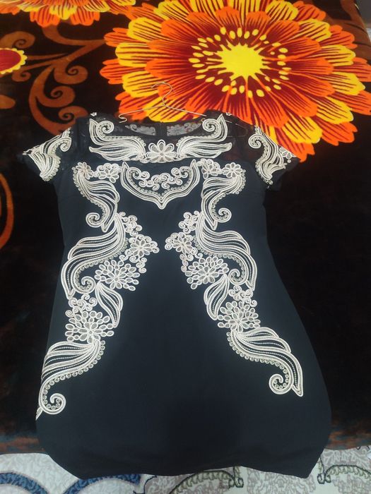 Холати янги биттаям кийилмаган S сифати ало даражада чоклари теккис