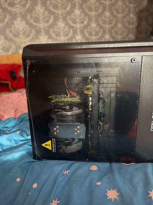 Vând pc de gaming