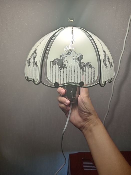 Светильник с выключателем