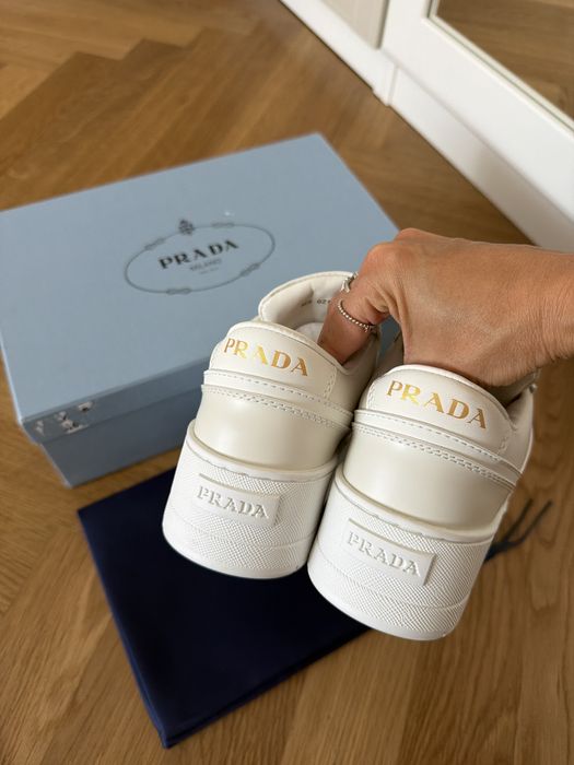 Adidasi Prada 36