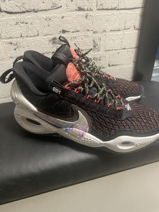 Маратонки    Найк