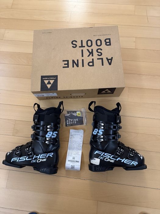 Ски обувки Fischer