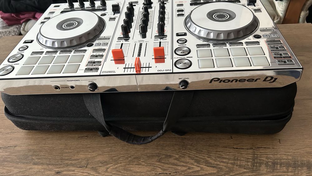 Vand consola dj pioneer ddj sr 2