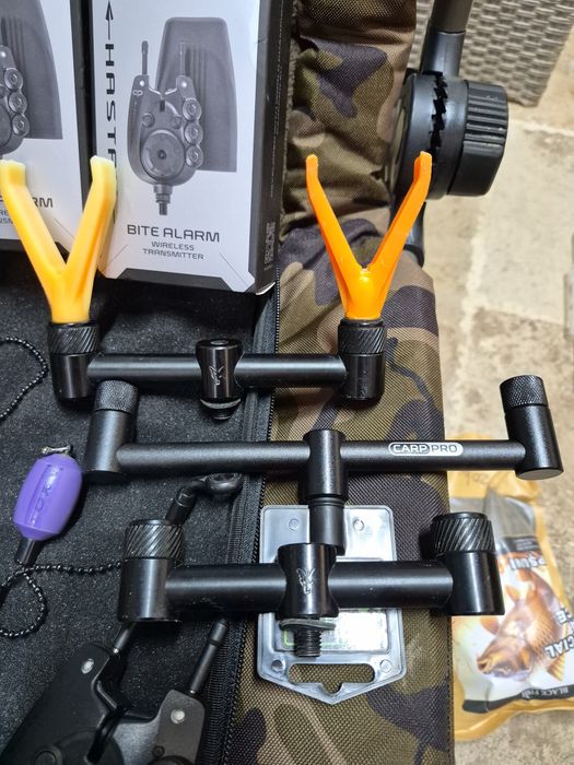 Set pescuit la crap fox, daiwa,
