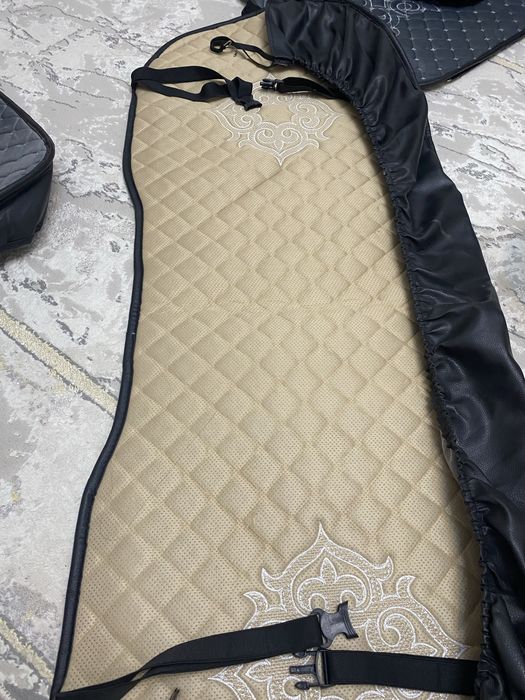 Продам универсальный чехол для машин