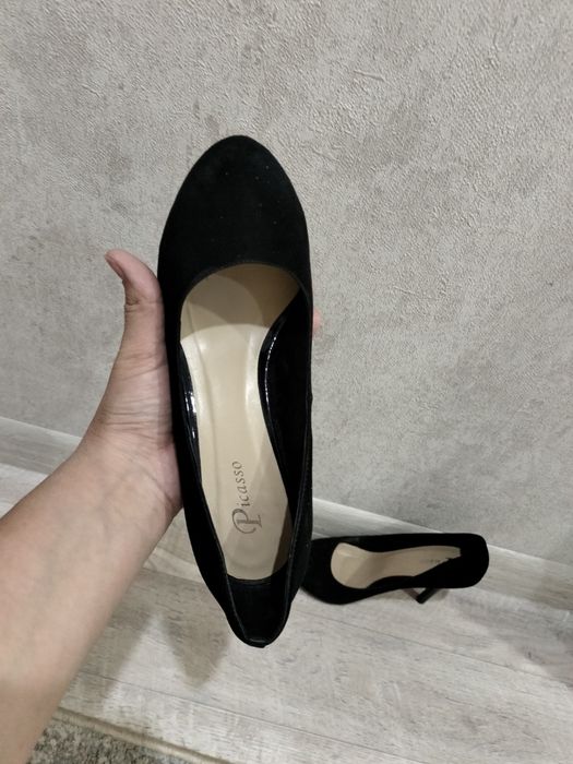 Туфли на высоком каблуке