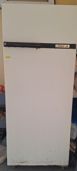 Xolodilnik SINO sotiladi