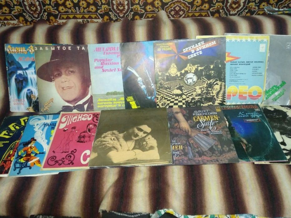 Продам много виниловых пластинок, разной тематики