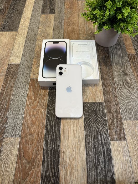 Продам iPhone 12 128GB