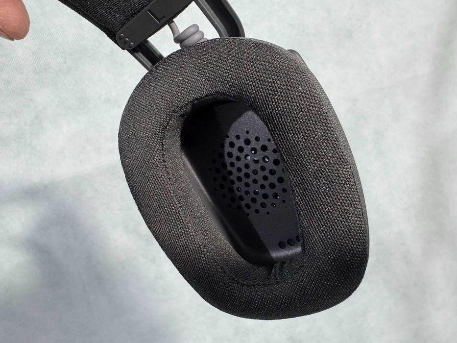 Слушалки - Logitech Zone Vibe 100