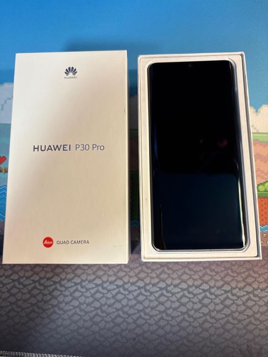Vând Huawei 30 Pro