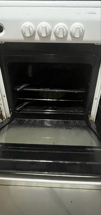 Продаю газ и холодильник