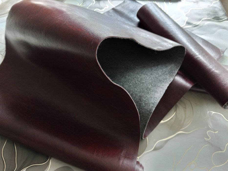 Продавам изкуствена кожа