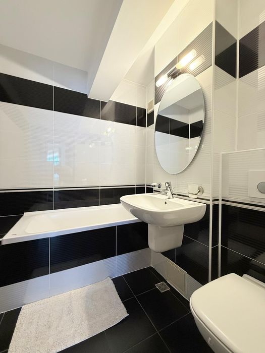 Vând apartament 3 camere Faleză Nord, Constanța