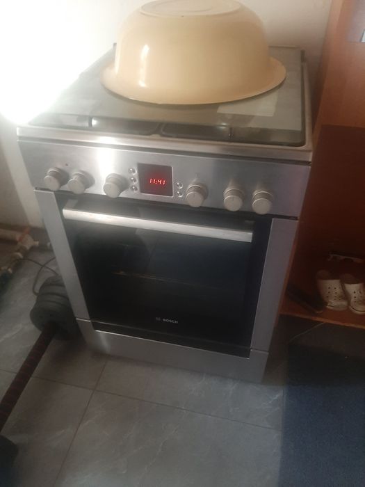 Продам газ плита